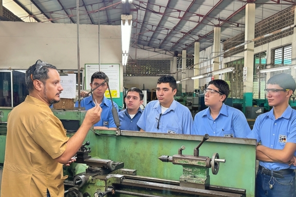 Taller de Torno / Mecánica Industrial